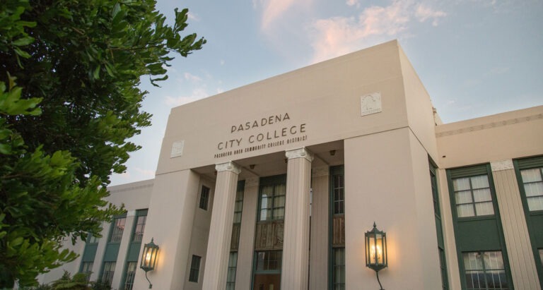 Pasadena City College Calendar 2022 Pcc Courier